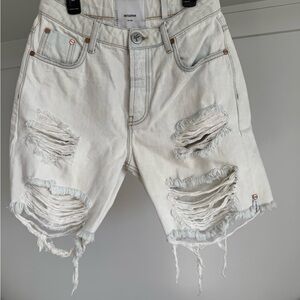 NWT One Teaspoon Distressed Cream Color Denim Shorts Size 26
